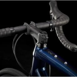 Trek Domane AL 2 Disc 23 Trek Domane AL 2 Disc -Vittoria Soldes domane al 2 disc 22 9