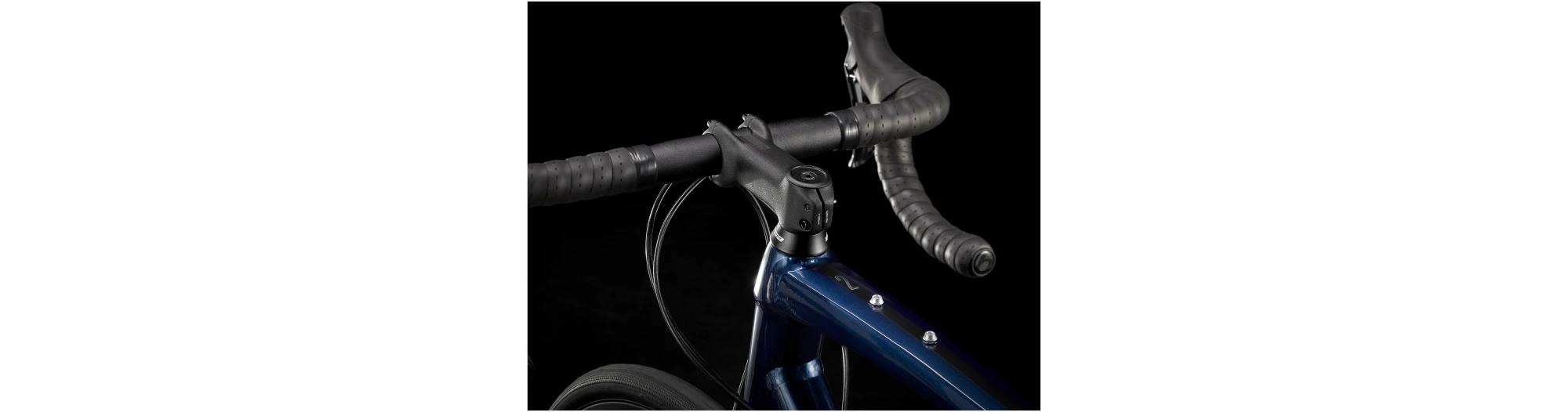 Trek Domane AL 2 Disc 12 Trek Domane AL 2 Disc – Image 10