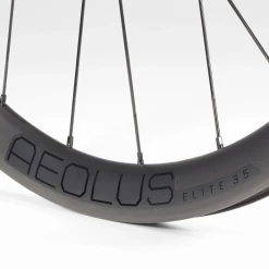 BONTRAGER Roue Arriere Aeolus Elite 35 Tlr 9 BONTRAGER Roue Arriere Aeolus Elite 35 Tlr -Vittoria Soldes roar aeolus elite 35 tlr 20 2